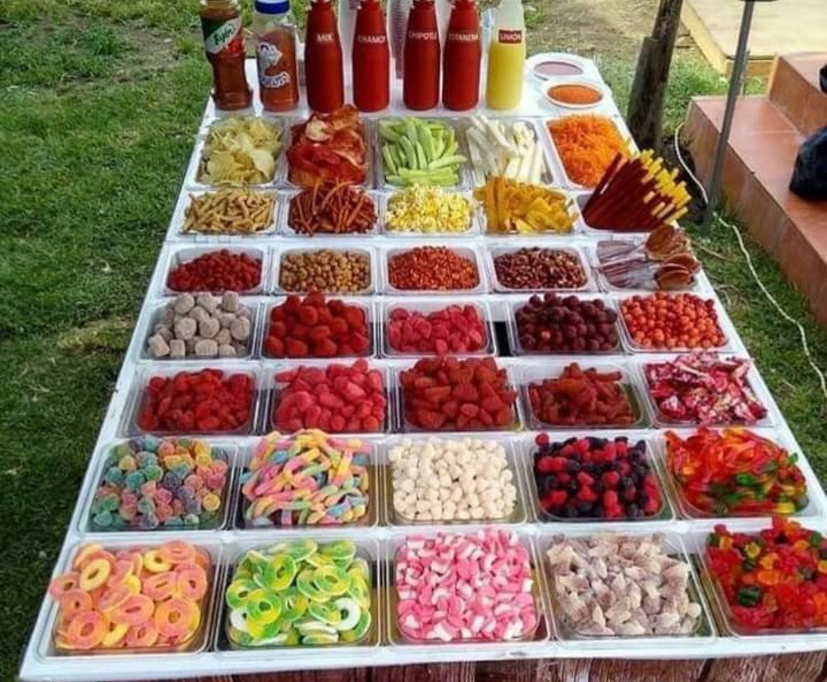 Customizable Snack Platters (Platos de botanas a tu gusto) 